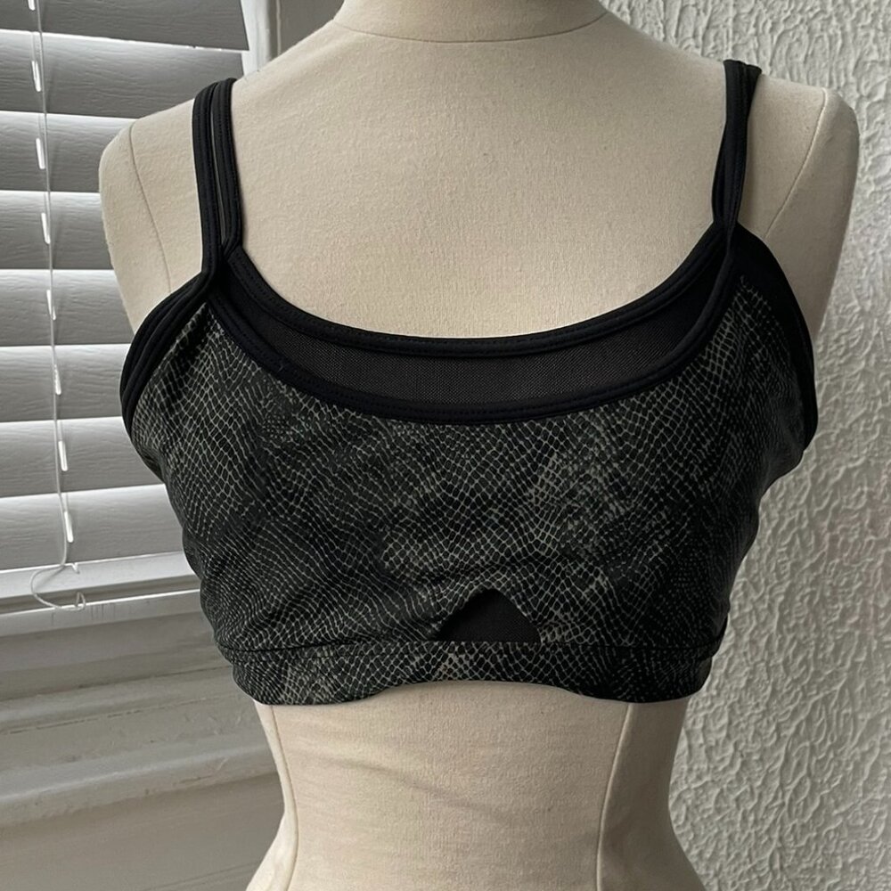 Double Layer Sports Bra